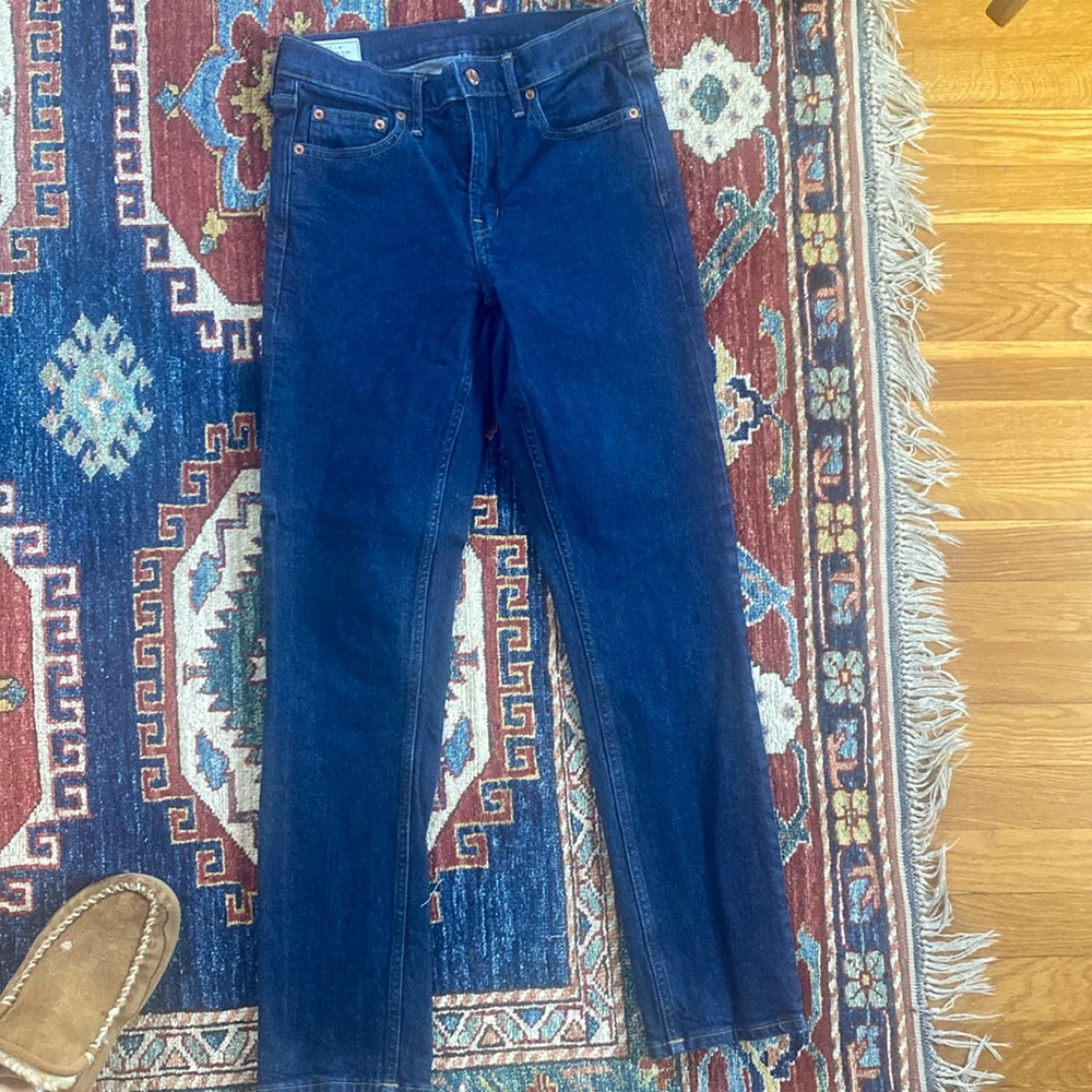 Gap vintage slim mid rise jeans size 27/4 Long